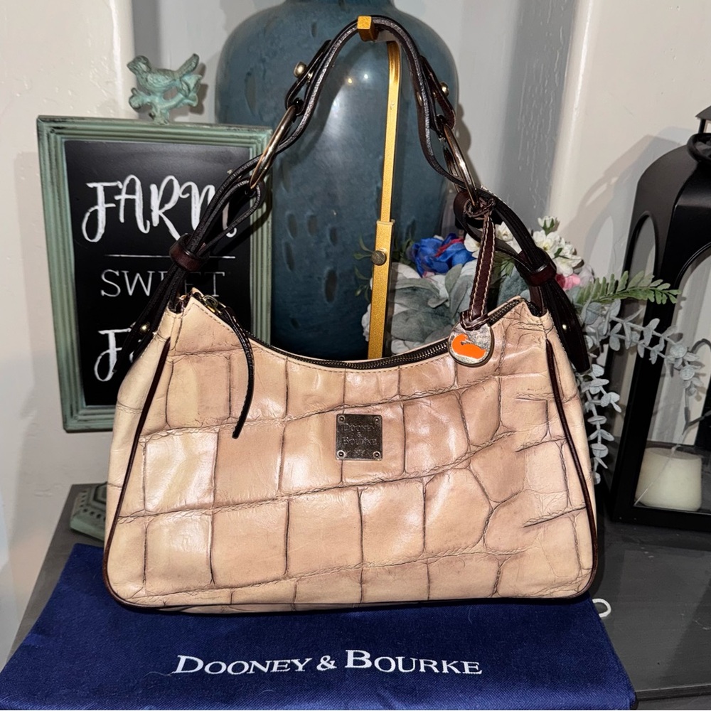 Dooney & Bourke Croc Embossed Leather Hobo bag - NWOT - Picture 2 of 16